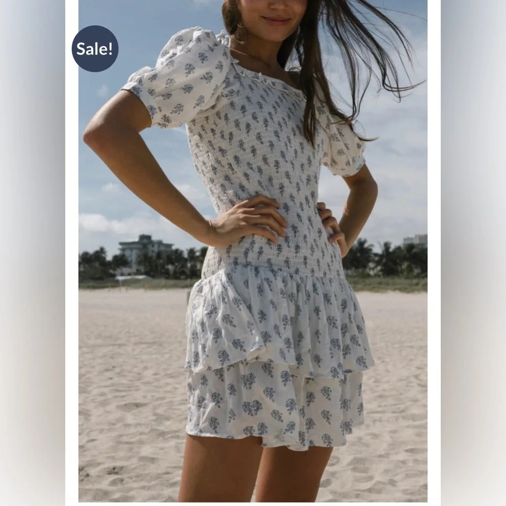 Alohas Dahlia White and Blue Flowers Dress